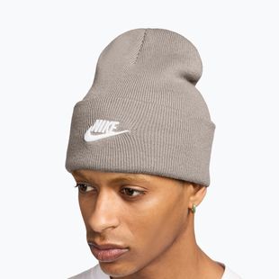 Шапка зимова Nike Peak Futura Beanie moon particle/white