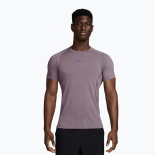 Футболка для тренувань чоловіча Nike Pro Training Dri-Fit purple smoke/light violet ore/vivid purple