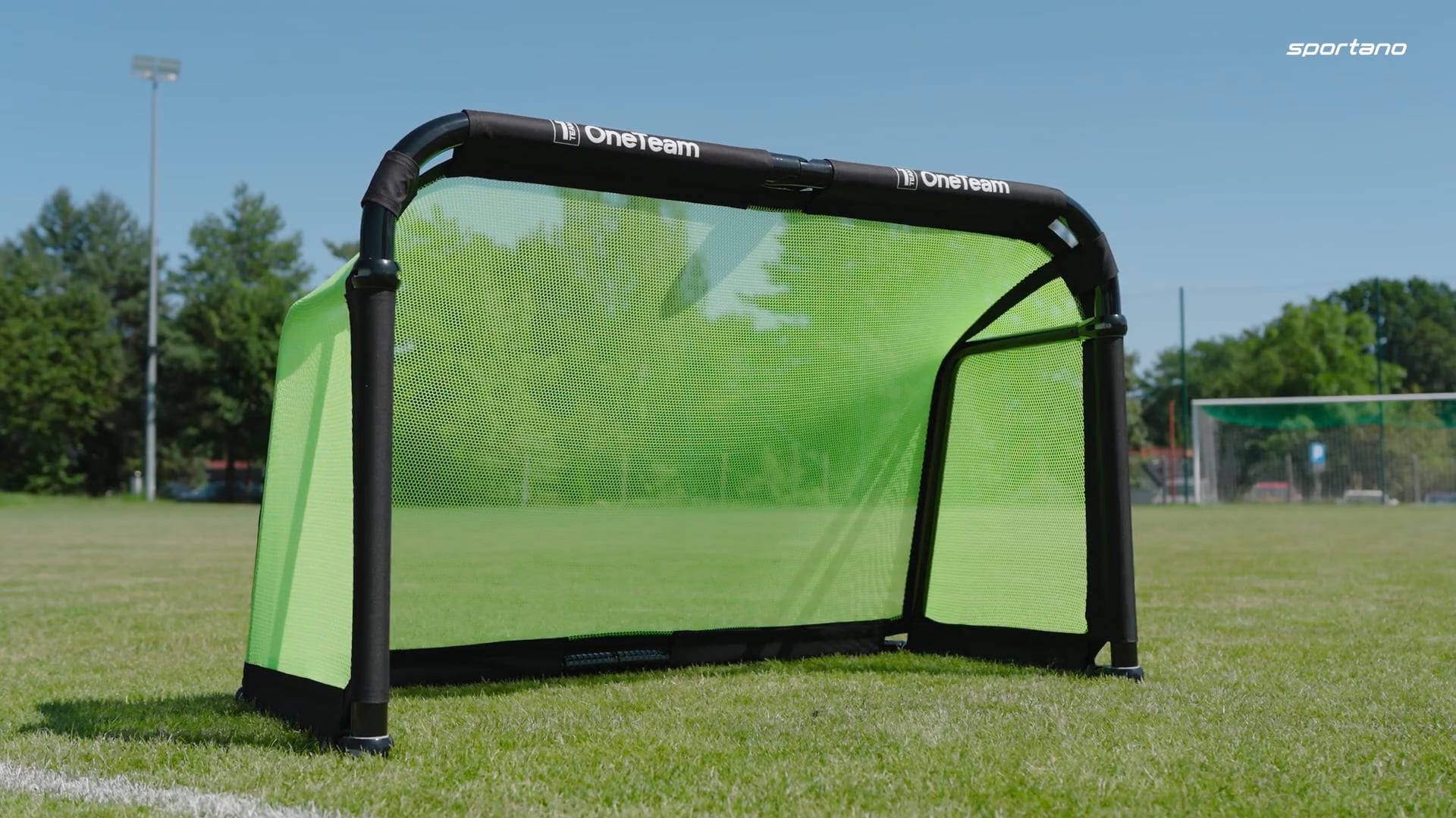 Ворота футбольні OneTeam SWIFTGOAL 150 x 90 cm foldable black/green
