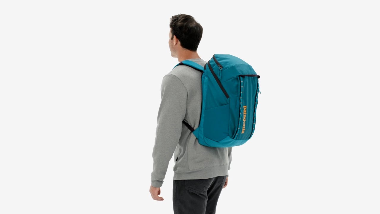 Туристичний рюкзак Patagonia Black Hole Pack 32 л темно-синього кольору