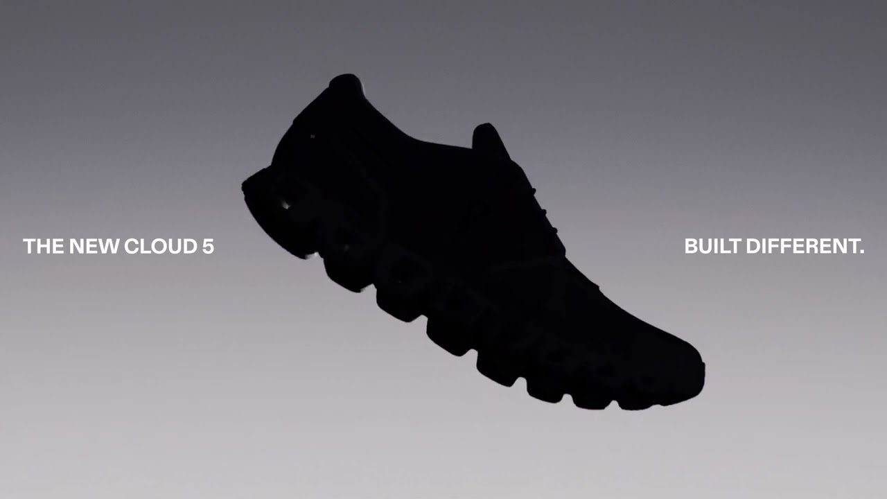 Кросівки для бігу жіночі On Cloud 5 чорні 5998905